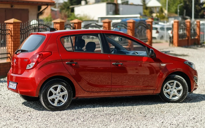 Hyundai i20 cena 25900 przebieg: 141000, rok produkcji 2013 z Radom małe 742